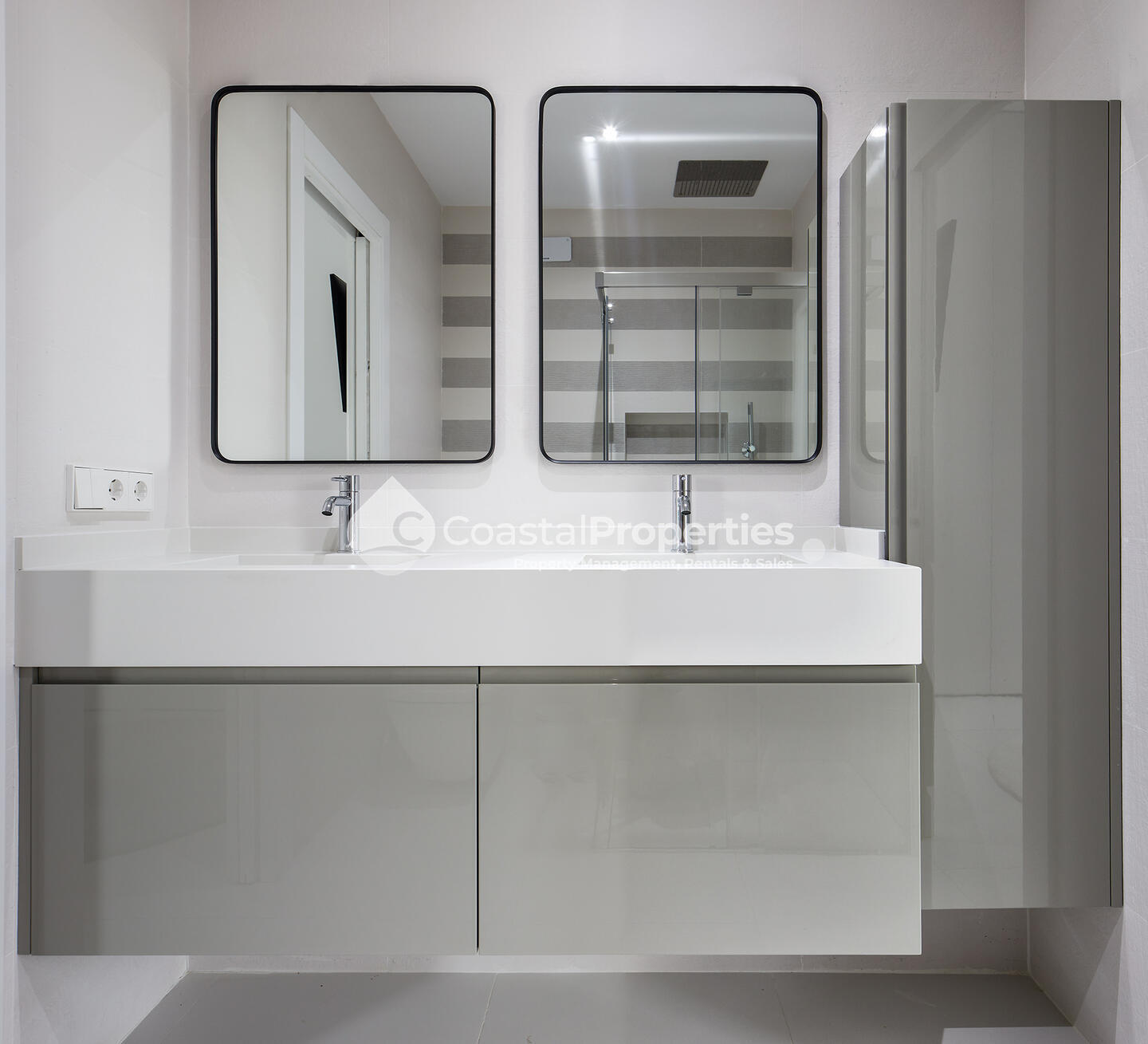 CPM- 043 CASA EVE: Villa for Sale in Vera Playa, Almería CPM- 043 CASA EVE: Villa for Sale in Vera Playa, Almería