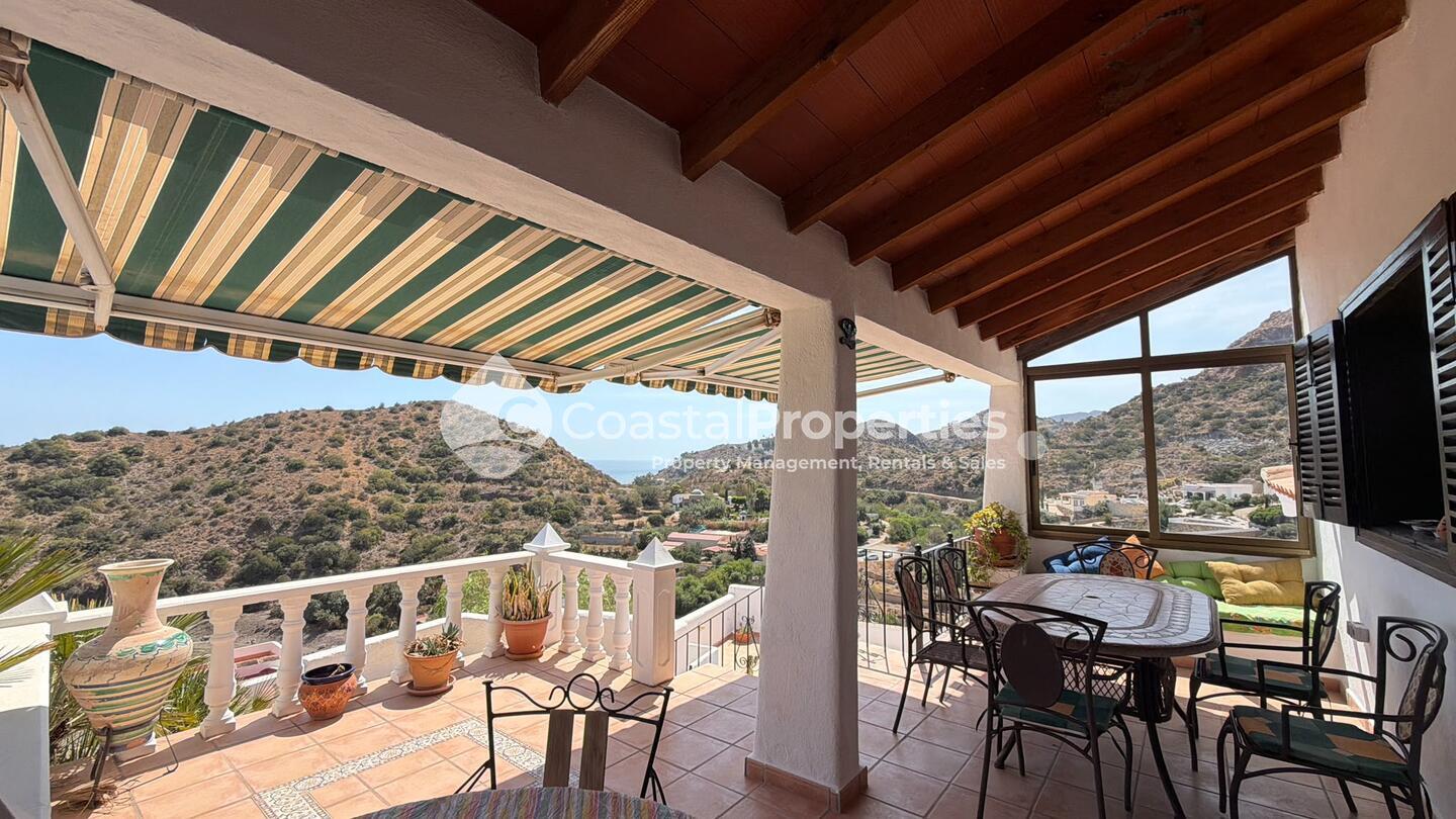 CPM 068 BINNIE HOUSE: Villa for Sale in La Parata (Mojácar), Almería CPM 068 BINNIE HOUSE: Villa for Sale in La Parata (Mojácar), Almería