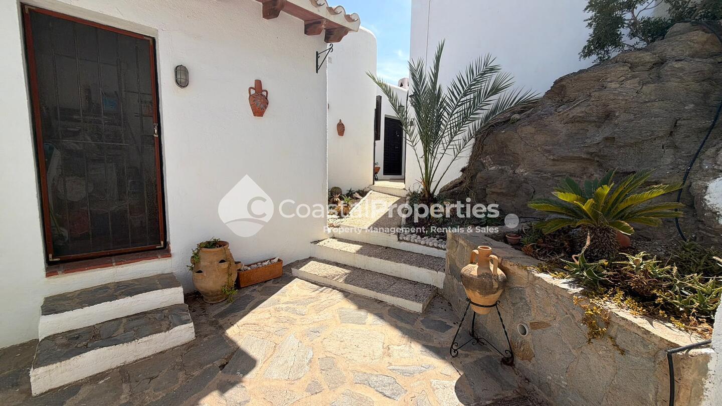 CPM 068 BINNIE HOUSE: Villa for Sale in La Parata (Mojácar), Almería CPM 068 BINNIE HOUSE: Villa for Sale in La Parata (Mojácar), Almería