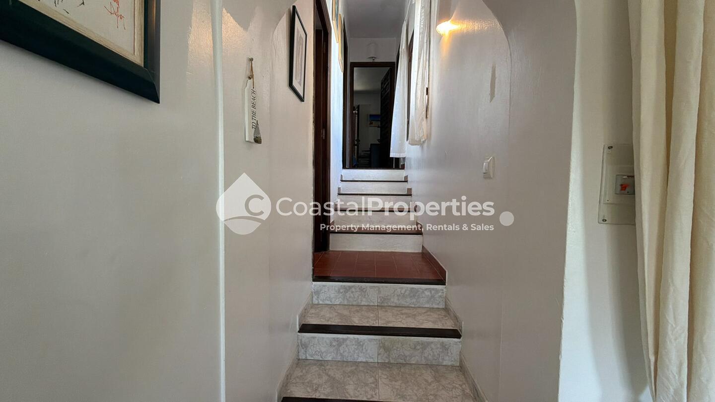 CPM 068 BINNIE HOUSE: Villa for Sale in La Parata (Mojácar), Almería CPM 068 BINNIE HOUSE: Villa for Sale in La Parata (Mojácar), Almería