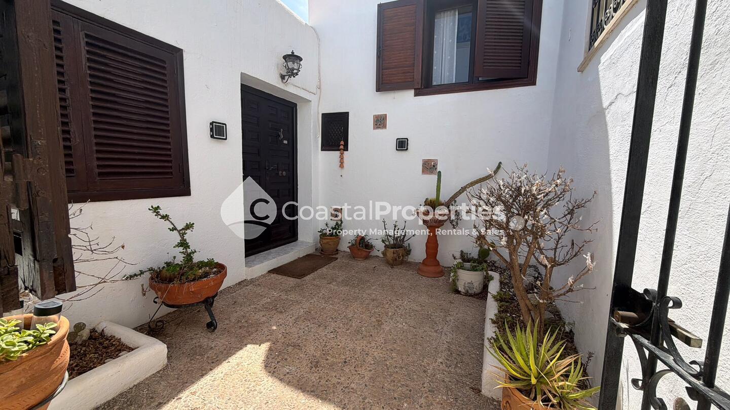 CPM 068 BINNIE HOUSE: Villa for Sale in La Parata (Mojácar), Almería CPM 068 BINNIE HOUSE: Villa for Sale in La Parata (Mojácar), Almería